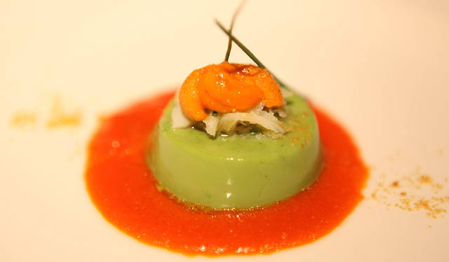 <strong>more trees｜バーニーズ　ニューヨークで愉しむ森の恵み</strong>　メインとなるメニューは「more treesランチコース」と「more treesディナーコース」の2種類。