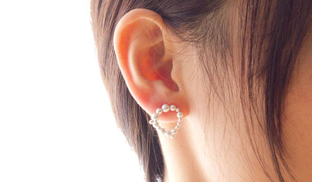 <strong>HK × NOSIGNER</strong>　「Gravity pearl」