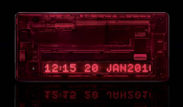 <strong>iida｜イーダ</strong>　 2010年秋冬モデル 「X-RAY」