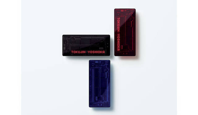 <strong>iida｜イーダ</strong>　 2010年秋冬モデル 「X-RAY」