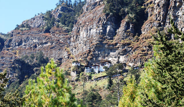 <strong>Uma Paro｜ウマ・パロ</strong> パーチェス・ウィズ・パーパスの寄付先になる尼僧院キラ・ゴンパ。過酷な環境にある由緒ある僧院だ。