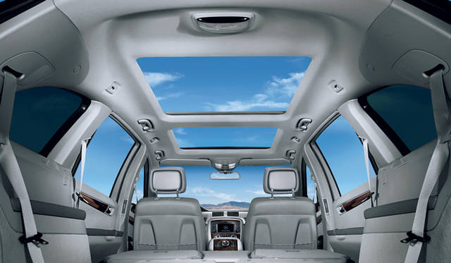 <strong>Mercedes-Benz R350 4MATIC｜メルセデス・ベンツ R350 4MATIC</strong>