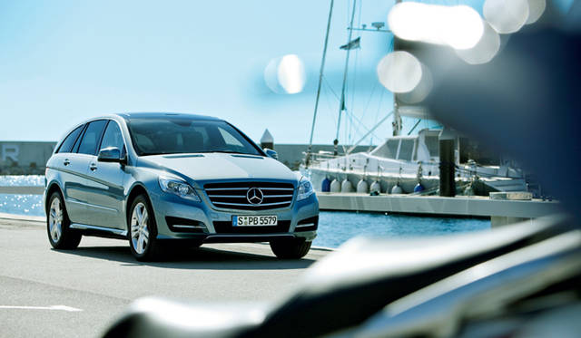 <strong>Mercedes-Benz R350 4MATIC｜メルセデス・ベンツ R350 4MATIC</strong>