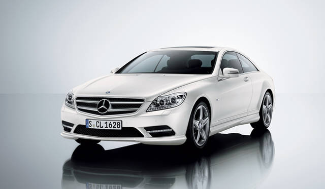 <strong>Mercedes-Benz  CL-Class｜メルセデス・ベンツ CLクラス</strong>　19インチAMG 5スポークアルミホイールを履いたCL 550 BlueEFFICIENCY AMGスポーツパッケージ全景