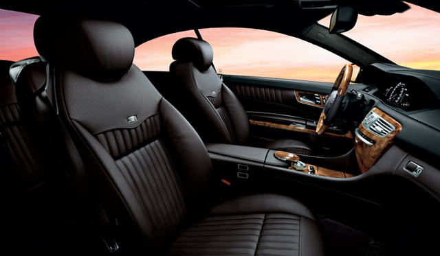 <strong>Mercedes-Benz  CL-Class｜メルセデス・ベンツ CLクラス</strong>　内装をブラックで染めた標準バージョン