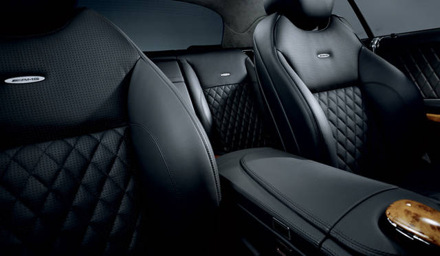 <strong>Mercedes-Benz  CL-Class｜メルセデス・ベンツ CLクラス</strong>　フルレザー仕様となっているCL63AMGのシート