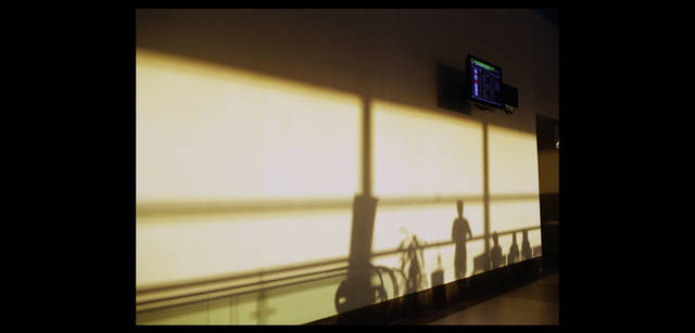 <strong>ホンマタカシ×リコー GXR</strong>｜「baggage claim」