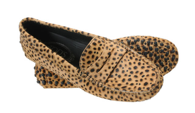 <strong>TOD’S｜トッズ</strong>　ゴンミーニ （ヘアカーフ）　7万3500円 （11月末よりトッズブティック一部限定店舗にて展開予定）