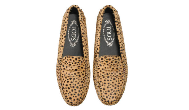 <strong>TOD’S｜トッズ</strong>　ゴンミーニ （ヘアカーフ）　7万3500円 （11月末よりトッズブティック一部限定店舗にて展開予定）