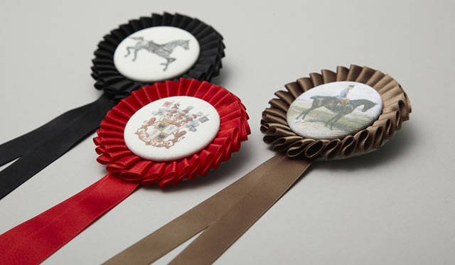 <strong>Whytrophy｜ワイトロフィー</strong>　リボン徽章 「rosette （ロゼット）」