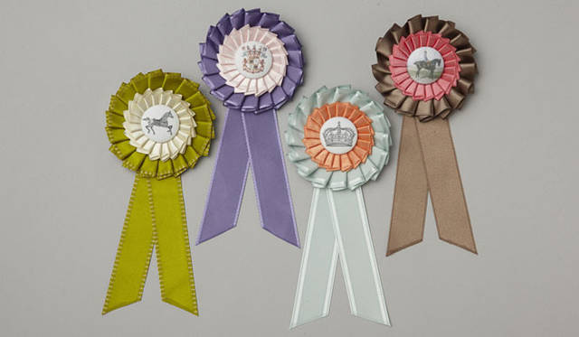 <strong>Whytrophy｜ワイトロフィー</strong>　リボン徽章 「rosette （ロゼット）」