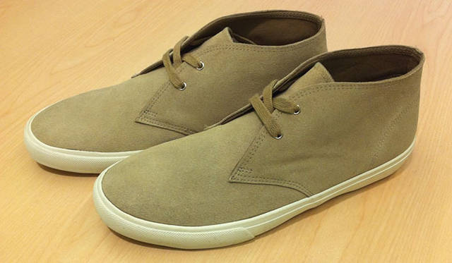 <strong>Gap｜ギャップ</strong>　「Gap ＋ Keds コレクション」　Chukka Suede 9800円