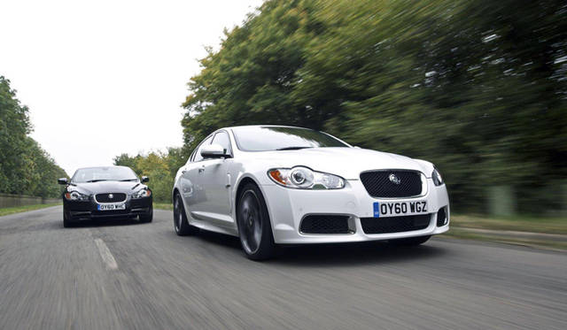 <strong>Jaguar｜ジャガー XF BlackPack</strong>