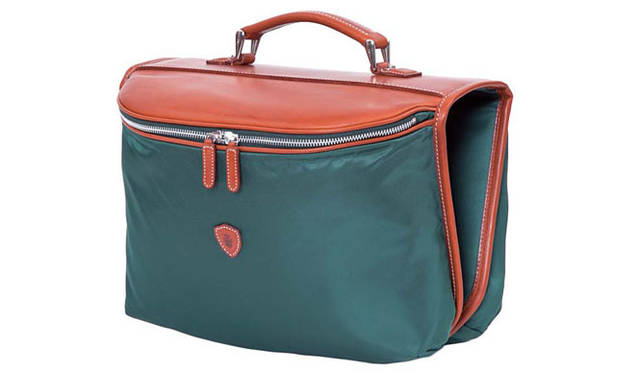 <strong>Felisi ＋ ABICI｜フェリージ ＋ アビチ</strong>　コラボレート自転車 （2011年1月発売）