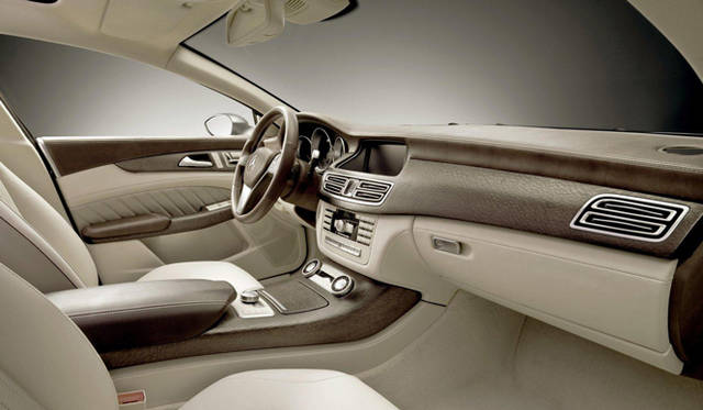 <strong>Mercedes-Benz  CLS Shooting Break｜メルセデス・ベンツ CLS シューティング ブレイク</strong>