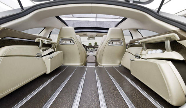 <strong>Mercedes-Benz  CLS Shooting Break｜メルセデス・ベンツ CLS シューティング ブレイク</strong>