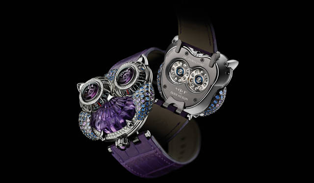 <strong>Boucheron｜ブシュロン</strong> ジュエリーマシーン アメシストのモデル。受注生産。2551万5000円（予価）。