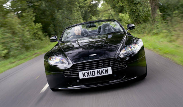 <strong>ASTON MARTIN V8 Vantage N420｜アストンマーティン V8 ヴァンテージ N420</strong>