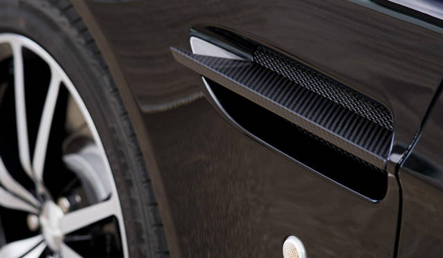 <strong>ASTON MARTIN V8 Vantage N420｜アストンマーティン V8 ヴァンテージ N420</strong>