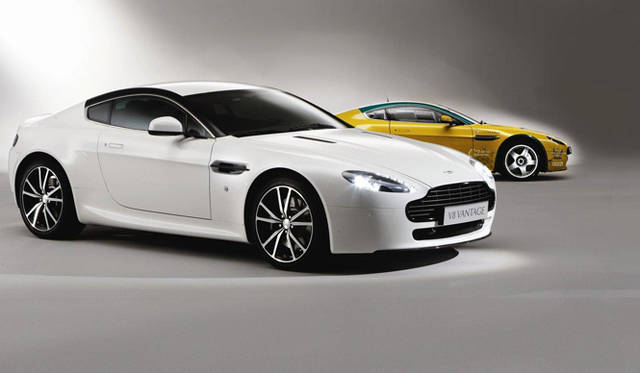 <strong>ASTON MARTIN V8 Vantage N420｜アストンマーティン V8 ヴァンテージ N420</strong>