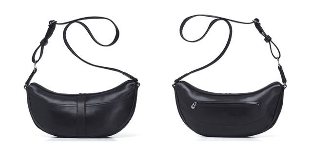 <strong>HERGOPŌCH×GQ×OPENERS｜</strong>  月型ショルダー （H19×W38×D7cm） 3万1500円 （HERGOPŌCH）