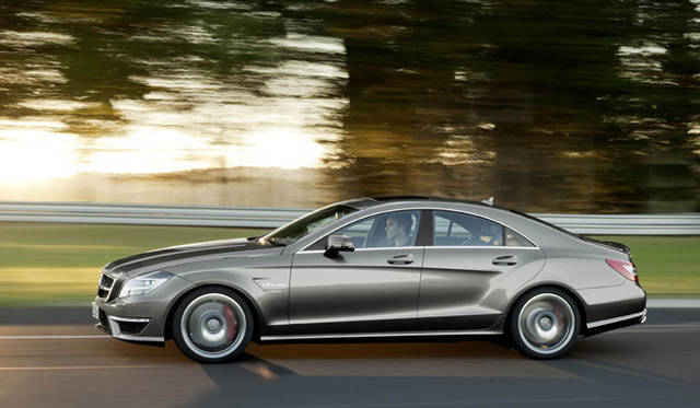 <strong>Mercedes-Benz｜メルセデス・ベンツ CLS 63 AMG</strong>