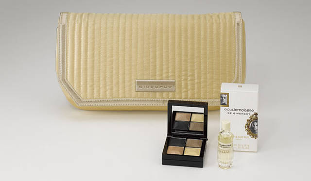 <strong>PARFUMS GIVENCHY│パルファム ジバンシイ</strong>　オードモワゼル キット （12月3日（金）数量限定発売）