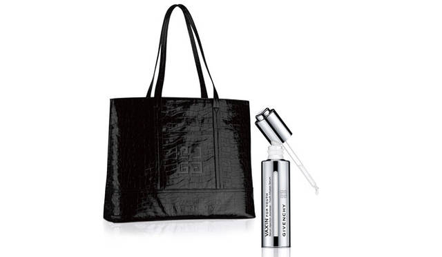 <strong>PARFUMS GIVENCHY│パルファム ジバンシイ</strong>　VAX クリスマス キット （12月3日（金）数量限定発売）