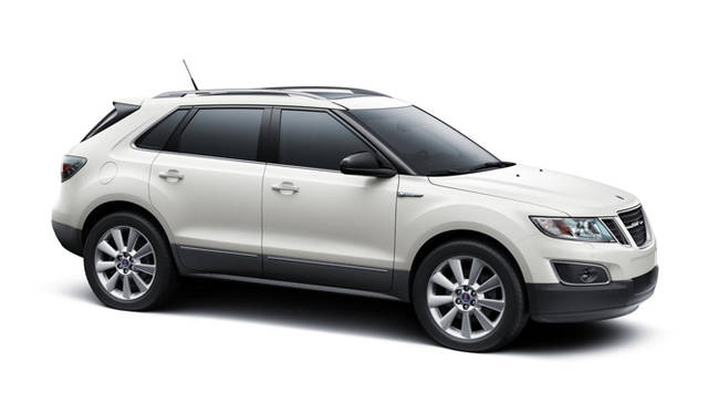 <strong>SAAB｜サーブ 9-4X</strong>