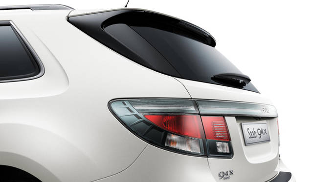 <strong>SAAB｜サーブ 9-4X</strong>