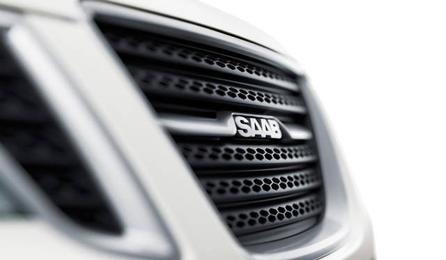 <strong>SAAB｜サーブ 9-4X</strong>