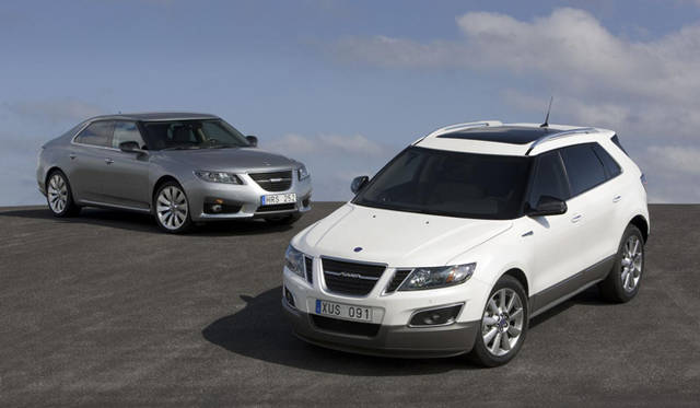 <strong>SAAB｜サーブ 9-4X</strong>