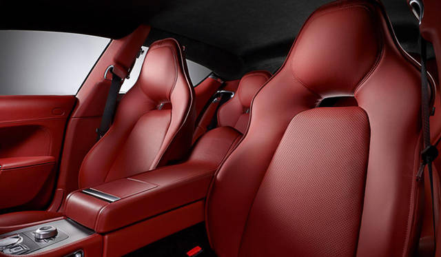 <strong>ASTON MARTIN RAPIDE luxe｜アストンマーティン ラピード リュクス エディション</strong>