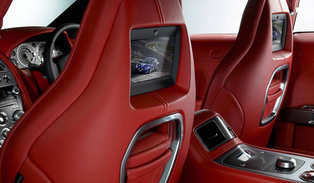 <strong>ASTON MARTIN RAPIDE luxe｜アストンマーティン ラピード リュクス エディション</strong>