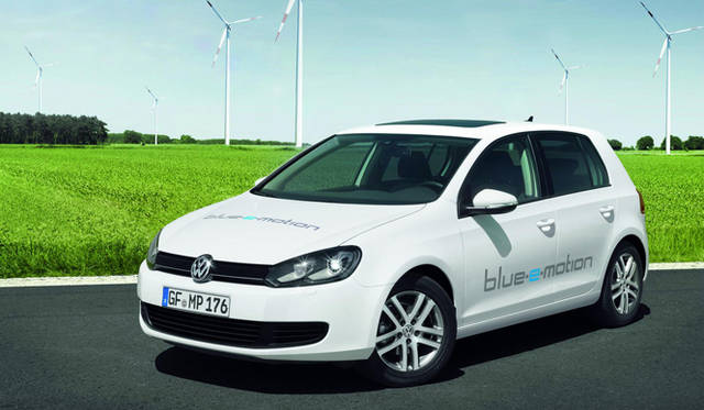 <strong>Volkswagen GOLF blue e-motion｜フォルクスワーゲン ゴルフ ブルー e モーション</strong>