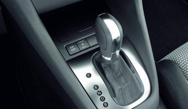 <strong>Volkswagen GOLF blue e-motion｜フォルクスワーゲン ゴルフ ブルー e モーション</strong>