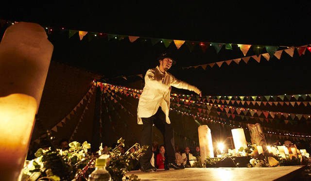 <strong>Twiggy 20th anniversary</strong>　華麗なタップダンスでパーカッションとのセッションを披露したタップダンサー熊谷和徳さん。