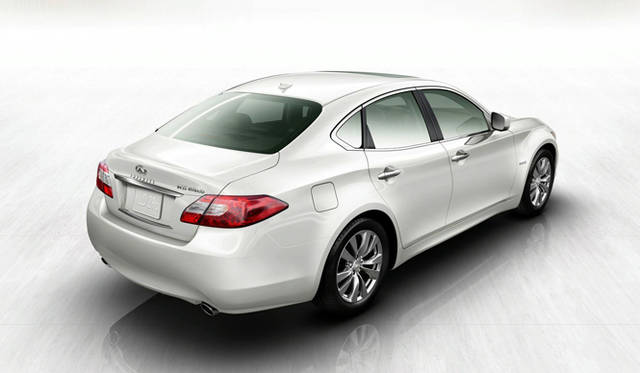 <strong>Infiniti M35h｜インフィニティ M35h</strong>