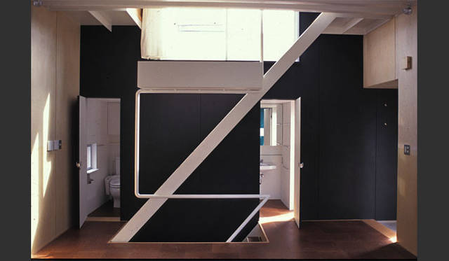 <strong>特集｜OPENERS的ニッポンの女性建築家　貝島桃代</strong>　ミニハウス （1999年）