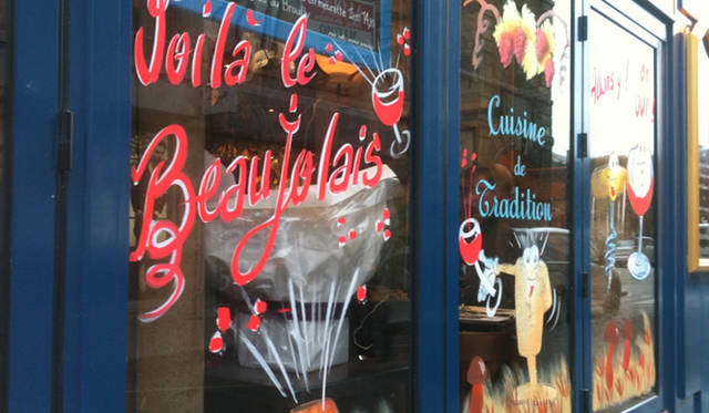 <strong>パリところどころ 002 ボジョレー・ヌーボー</strong> クラッシックな手書きのイラスト＆絵文字。