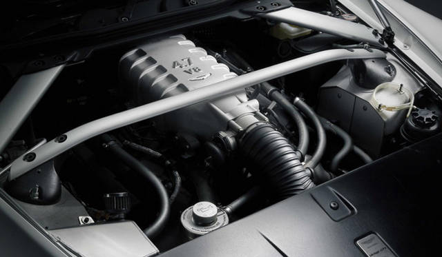 <strong>ASTON MARTIN Vantege GT4｜アストンマーティン ヴァンテージ GT4</strong>