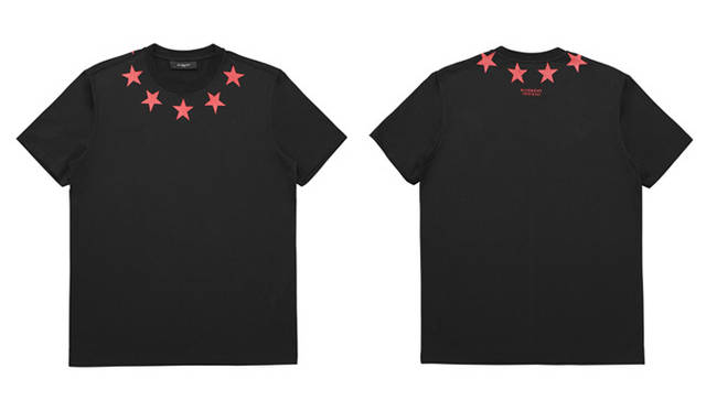 <strong>Givenchy by Riccardo Tisci｜ジバンシィ バイ リカルド ティッシ</strong>　Tシャツ 2万3100円（ジバンシィ バイ リカルド ティッシ／サードカルチャー）
