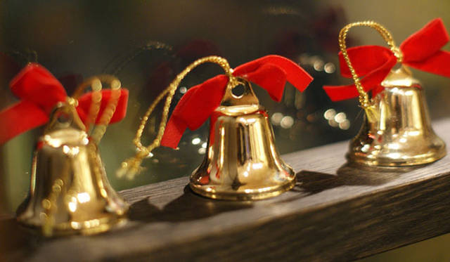 <strong>福岡淳子｜連載第4回 デトックスのススメ</strong>　12月のフルーツ  “リンゴ＆ホウレンソウ” スムージー<br>24時間サイクル＆食べる順番を取り入れると、一週間後には、からだが軽くなったような感覚を感じていただけると思います。