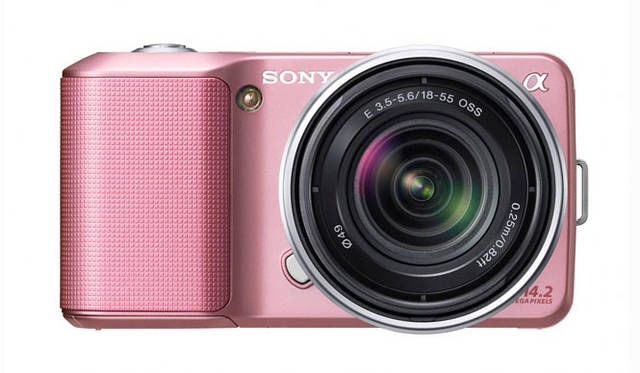 <strong>Sony｜ソニー</strong>　レンズ交換式デジタル一眼カメラ 「NEX-3」 （ピンク）