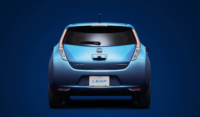 <strong>日産 リーフ｜NISSAN LEAF</strong>