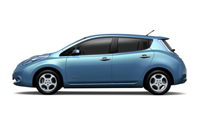 <strong>日産 リーフ｜NISSAN LEAF</strong>
