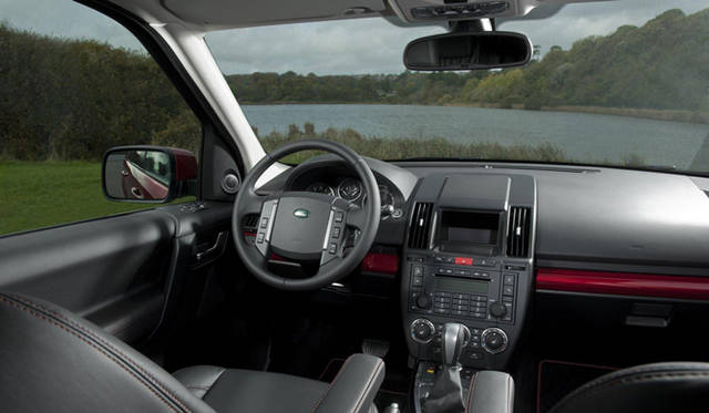 <strong>LANDROVER FREELANDER2 SD4 Sport Limited Edition｜ランドローバー フリーランダー SD4 スポーツ リミテッド・エディション</strong>