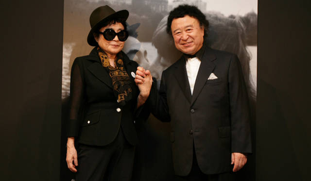 <strong>KISHIN SHINOYAMA PHOTO EXHIBITION</strong>