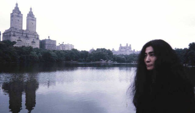 <strong>KISHIN SHINOYAMA PHOTO EXHIBITION</strong>