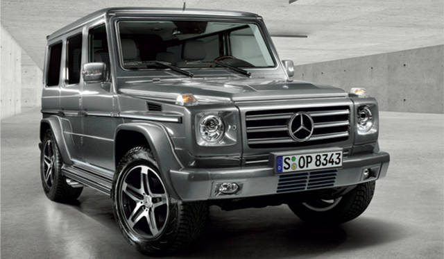 <strong>Mercedes-Benz G-Class｜メルセデス・ベンツ Gクラス</strong>　ボディカラー、デジーノ グラファイトのG55 AMG ロング。